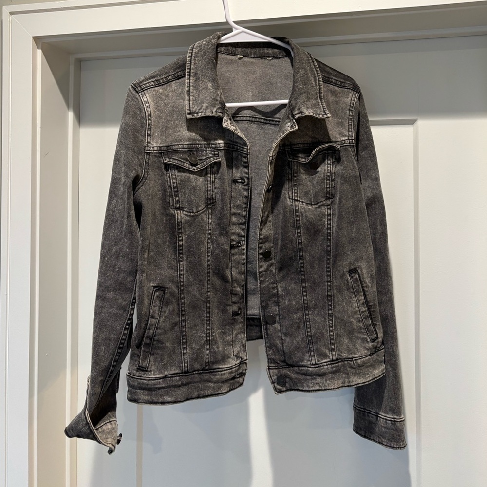 Stylish Charcoal Denim Jacket for Women
